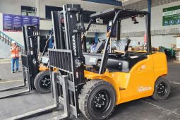 BNCT operasikan froklift listrik  langkah menuju dekarbonisasi