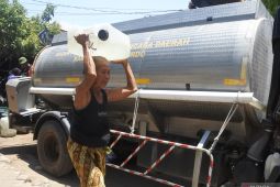 BPBD Situbondo distribusikan air bersih ke wilayah kekeringan