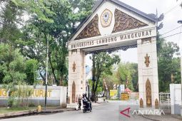 16 guru besar tak terima SK pembatalan dari Kemdiktisaintek