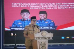 1.400 PPPK Maluku Tengah formasi I 2024 terima SK