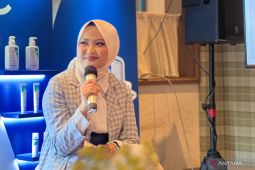 Dokter kulit sarankan pakai skincare gentle untuk  atasi jerawat