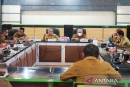 Bupati Gorontalo evaluasi pembangunan dan pemerintah