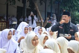 Wali Kota Maidi pastikan program MBG berjalan optimal di  Madiun