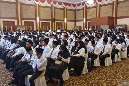 Pemprov Kepri angkat 747 PPPK tahap II dan 5 CPNS