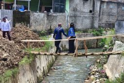 Pemkot Bandarlampung percepat rehabilitasi jembatan di Kali Balau