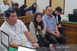 Bendahara UPTD Gunung Tua akui terima aliran dana dari PT Dalihan Natolu Grup