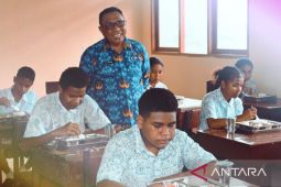 Plt Sekda Biak Numfor sebut 995 siswa sekolah terima manfaat program MBG