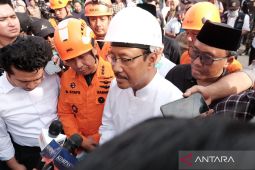 Mensos: Bantuan logistik akan terus disalurkan hingga evakuasi selesai