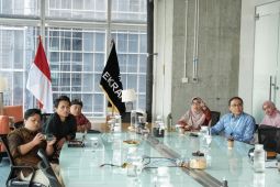 Pertunjukan wayang modern di kancah global membuka potensi ekraf kesenian