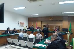 Kejari Banten dakwa mantan Kadis DLH Tangsel korupsi sampah Rp21,6 M