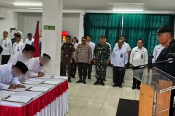 Delapan napi teroris penghuni Nusakambangan ikrar setia dengan NKRI