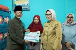 Pemkab Lumajang dampingi santri yang jadi korban minuman berbahaya