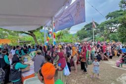 Bandarlampung sebut operasi pasar dilakukan bergantian per kecamatan