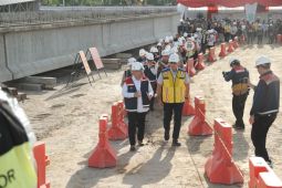 Wamen Ossy  kawal penuntasan pengadaan tanah Exit Tol Padang-Sicincin