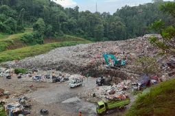 Serang waste-to-energy plant faces shortage of domestic waste