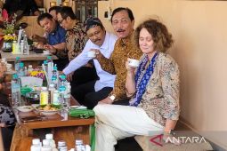 Luhut sebut Banyuwangi berpotensi besar dalam pengembangan kopi
