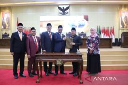 Pemkab Bekasi kaji penarikan retribusi limbah jenis logam