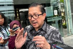 Freeport hentikan produksi tambang, cari 5 korban terjebak longsor