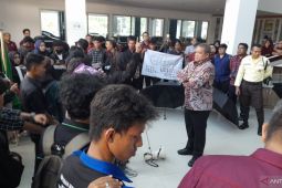 Mahasiswa desak Rektor UNG memberhentikan panitia diksar mapala