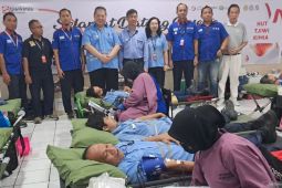 1.053 peserta ikuti donor darah HUT ke-53 PT Pabrik Kertas Tjiwi Kimia