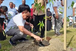 Gubernur Gorontalo pastikan akan tanam pohon di sepanjang GORR