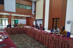 Kemenkum Kalbar rapat internal bahas evaluasi kinerja pegawai