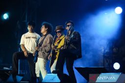 Pramono Anung undang D'Masiv saat malam Tahun Baru 2026