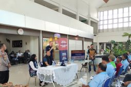 Polri dan Polisi Australia tekan kasus penyelundupan manusia di  Maluku