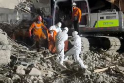 Basarnas temukan lagi tiga jenazah korban runtuhnya Ponpes