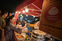 Waroeng Semawis ikon kuliner malam Kota Semarang kembali dibuka setelah setahun tutup