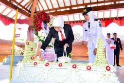 Khofifah ajak masyarakat Jatim teladani kepemimpinan Gubernur Soerjo