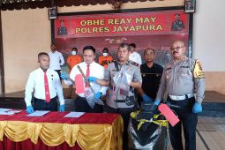 Polres Jayapura tangkap tiga pelaku pencurian terhadap ojol SL di Sentani