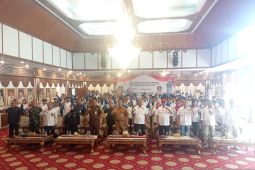 Gubernur Jambi lepas atlet Jambi menuju PON Bela Diri