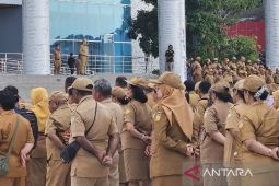 Pj Gubernur Papua minta percepat pengurusan mutasi ASN