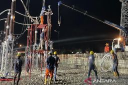 Kapolda dan Ketua Komisi III DPRA Apresiasi Kegigihan Petugas PLN Pulihkan Listrik Aceh