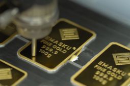 Harga emas bisa menguat tajam jika bank sentral memangkas suku bunga