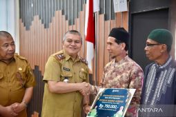 Pemkab Kubu Raya Kalbar salurkan honor ribuan guru ngaji