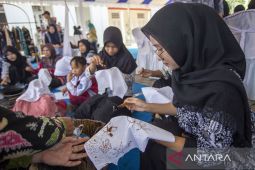 Festival Pesona Wastra Indramayu