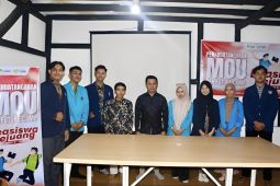 Sebanyak 10 mahasiswa terpilih dapat program beasiswa Dompet Ummat