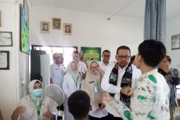 KSP bantu pengembangan UKS SMA Negeri 1 Tanjungpandan