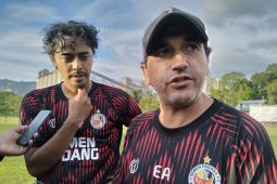 Manajemen Semen Padang FC pecat Eduardo Almeida menyusul hasil buruk klub
