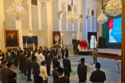 Presiden Prabowo lantik Velix Wanggai ketua Komite Percepatan Pembangunan Otsus Papua