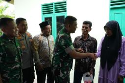 Danrem Lilawangsa serahkan bantuan bedah rumah warga pedalaman Aceh Utara