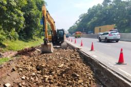 Lalu lintas di ruas Tol Cipularang-Purbaleunyi tersendat dampak perbaikan jalan