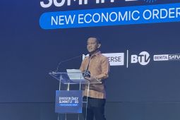 Menteri Bahlil putuskan berhenti impor solar pada 2026