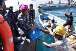 Jaga pantai utara Papua dengan perkuat silaturahim