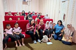 Disarpustaka Kapuas tingkatkan literasi siswa SDN 2 Selat Hilir lewat film edukasi