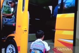 Pemkab Biak Numfor sediakan bus sekolah gratis dukung pendidikan Pulau Numfor