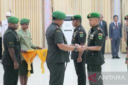 Bupati Teluk Wondama apresiasi kinerja mantan Dandim Letkol Budi Setiadi