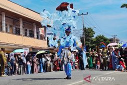 Pemkab  gelar karnaval budaya sambut HUT Natuna